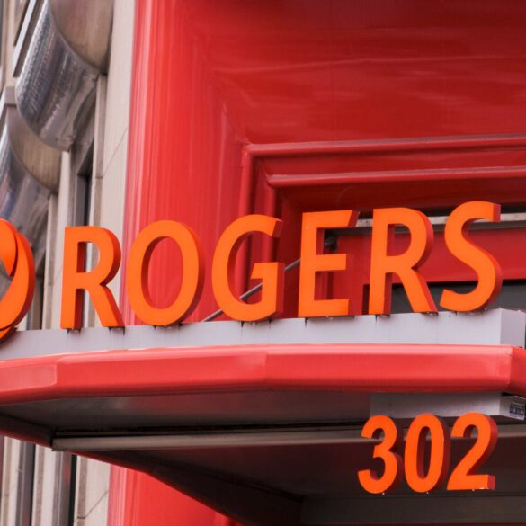 Rogers to Phase Out Old Digital TV Boxes by April 30 27