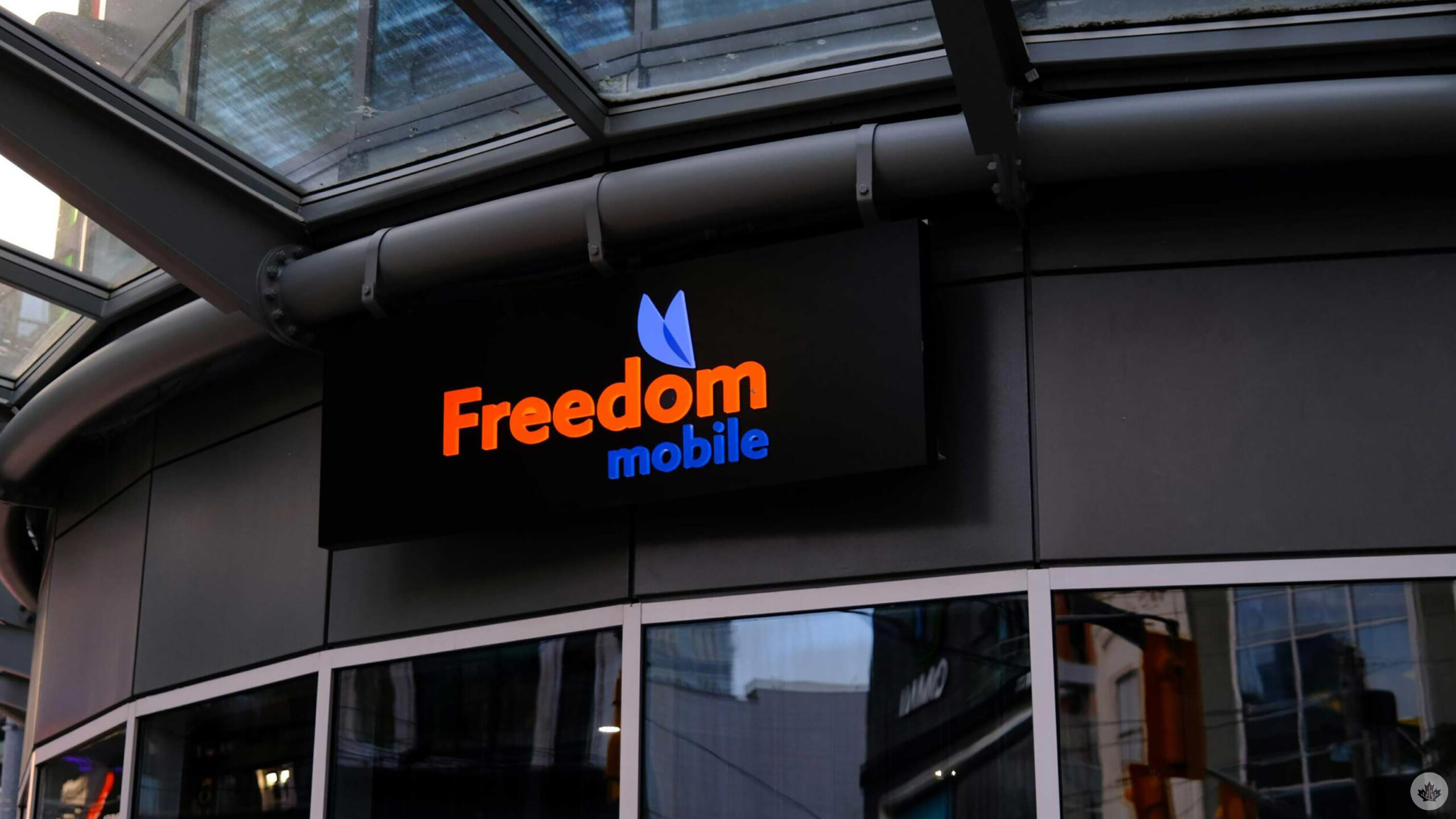 Quebecor fulfills Freedom acquisition commitments, price freeze. 24