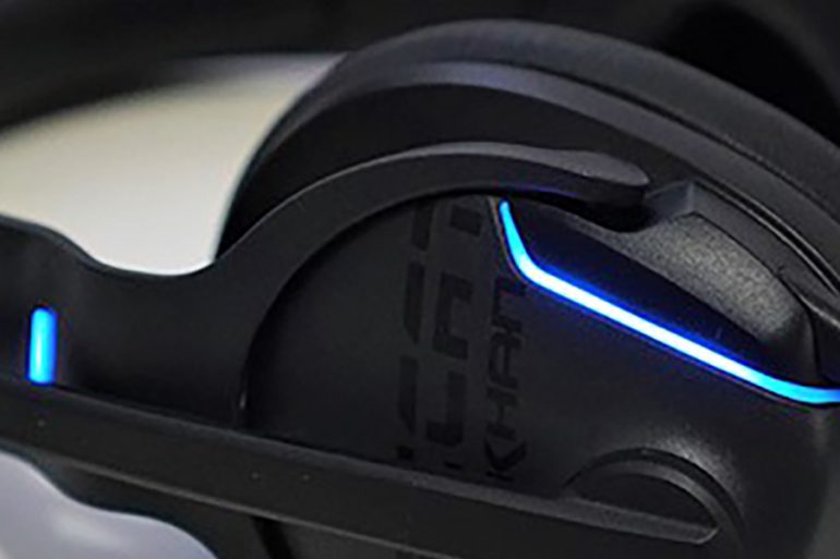 Roccat Khan AIMO Gaming Headset Review 41