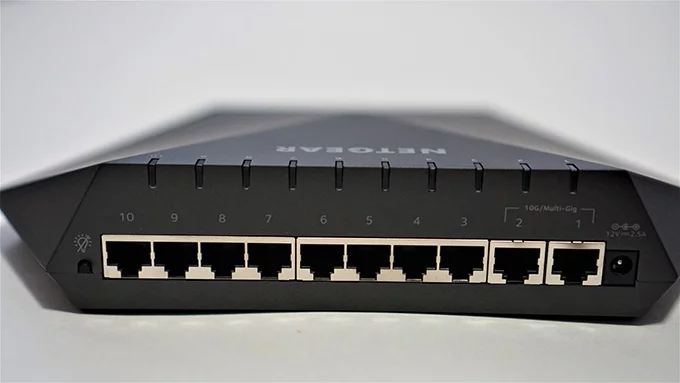 Nighthawk Pro Gaming SX10 Ethernet Switch Review 31