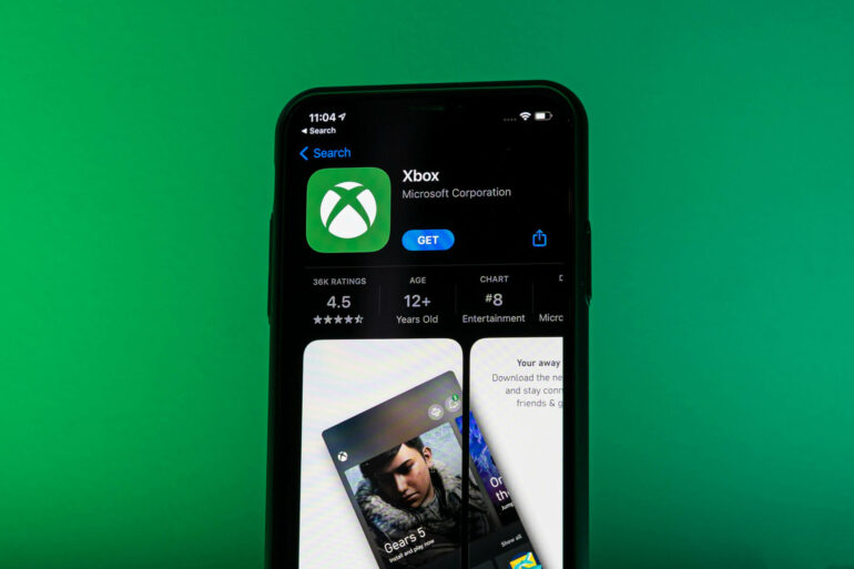 Xbox to debut mobile game store; rivals Apple, Google 30