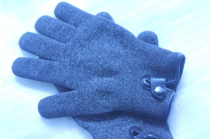 Mujjo Touchscreen Gloves Review 17