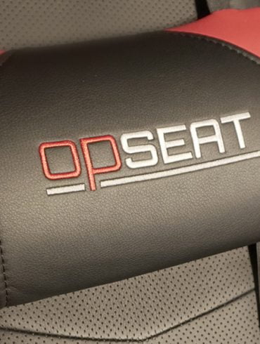 OPSEAT Master Series PC Gaming Chair Review 36