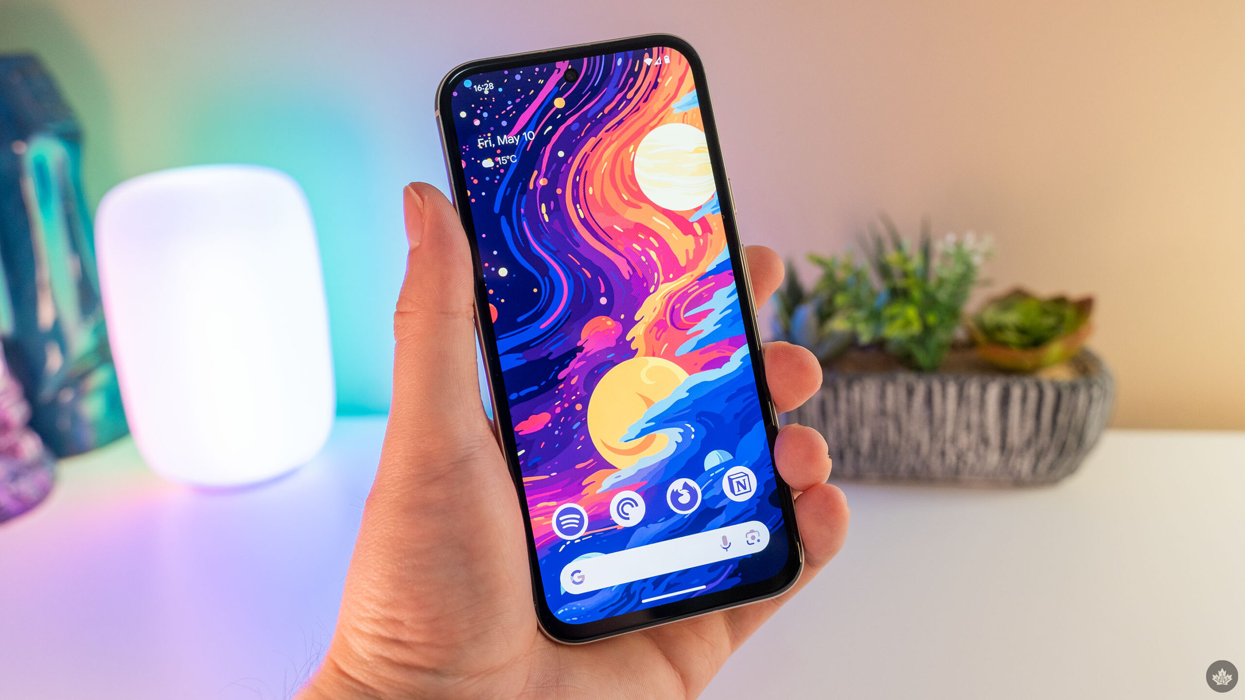 Google Pixel Feature Drop adds Gemini Nano to Pixel 8, 8a. 24