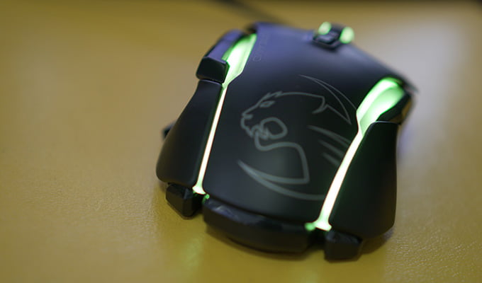 Roccat Kone Aimo Gaming Mouse Review 16