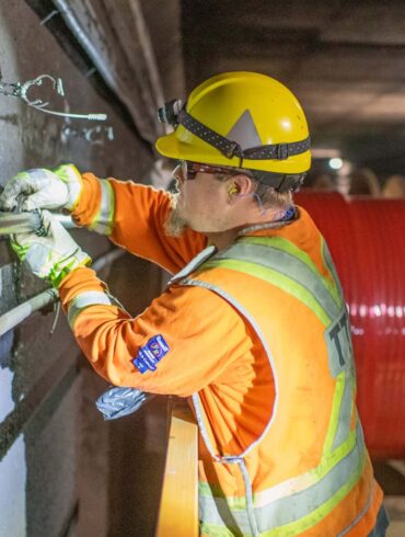 Rogers expands 5G to entire TTC subway 28