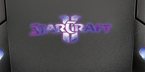 StarCraft II Heart of the Swarm Peripherals from Razer 24
